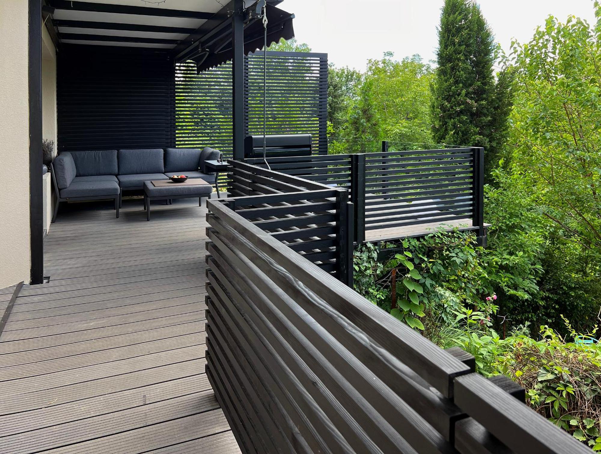 페트로바라딘 Pergola House In A Green Oasis With Fantastic View 아파트 외부 사진